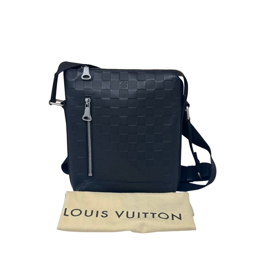 Louis Vuitton LV Discovery Damier Infini Black Leather Messenger BB Crossbody